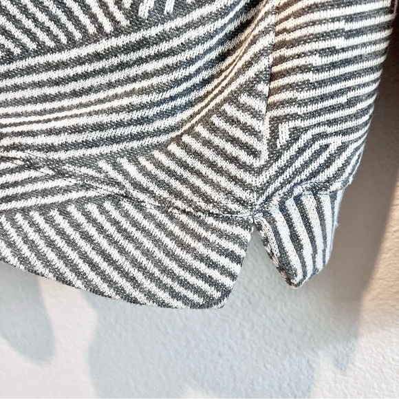 Ellen Tracy Women’s Gray Relaxed Fit Long Sleeve Jacquard Sweater Plus Size XXL - Picture 6 of 11